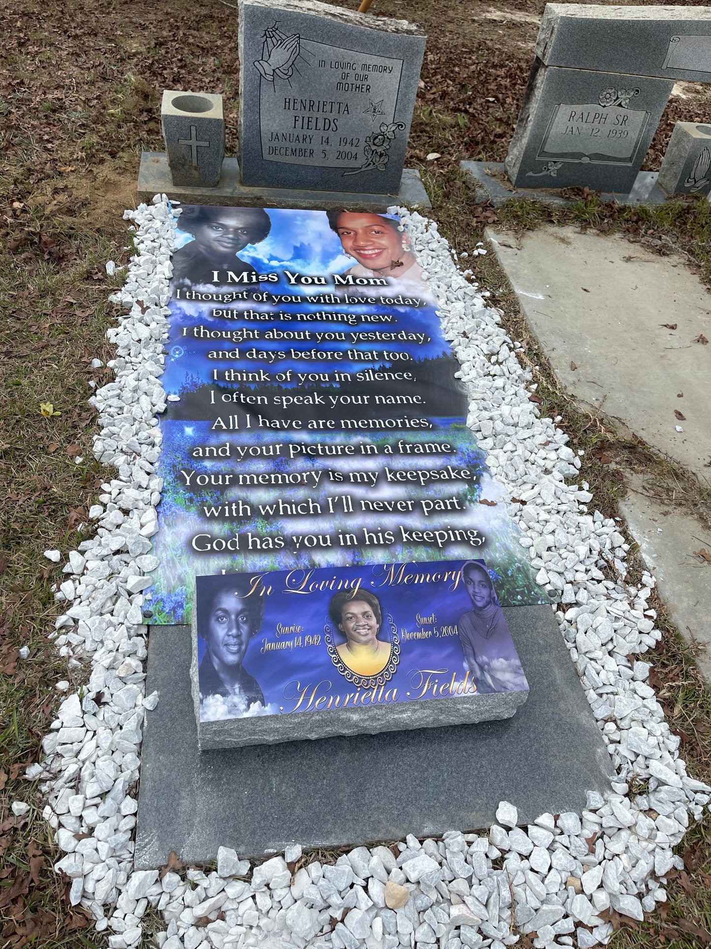 Memorial Grave Headstone